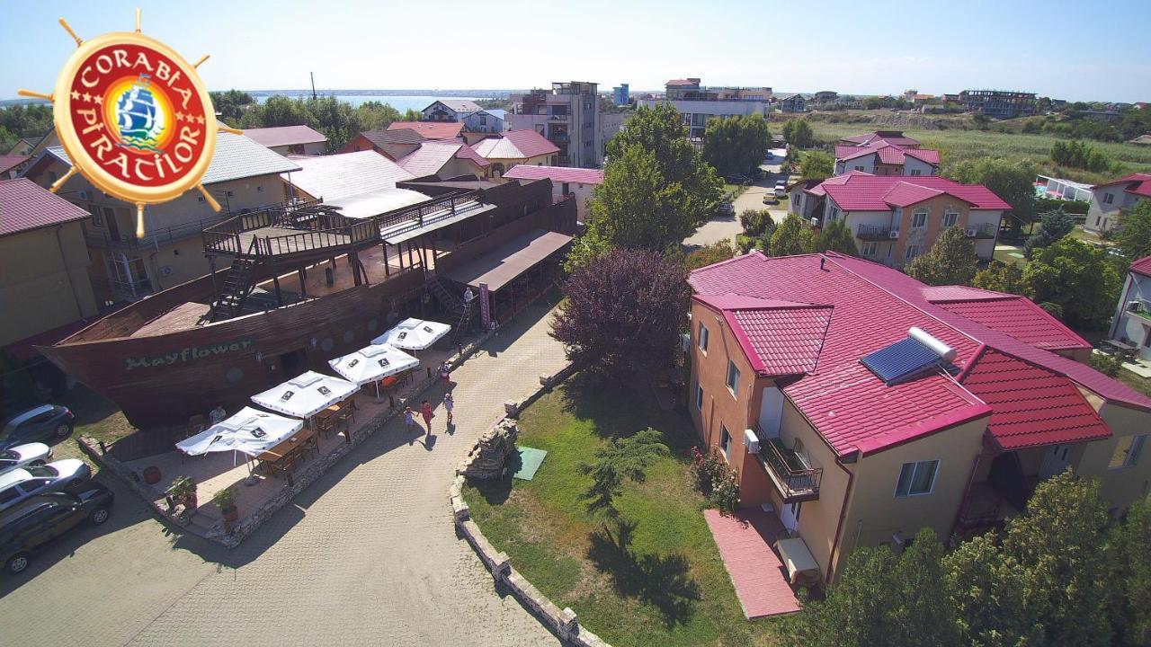 Club De Vacanta Corabia Piratilor-Mamaia Nord Navodari Exterior photo