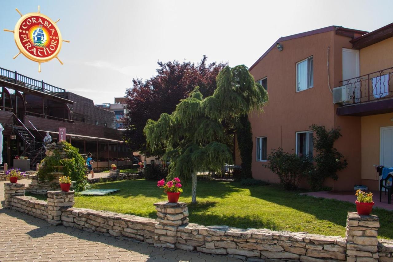 Club De Vacanta Corabia Piratilor-Mamaia Nord Navodari Exterior photo