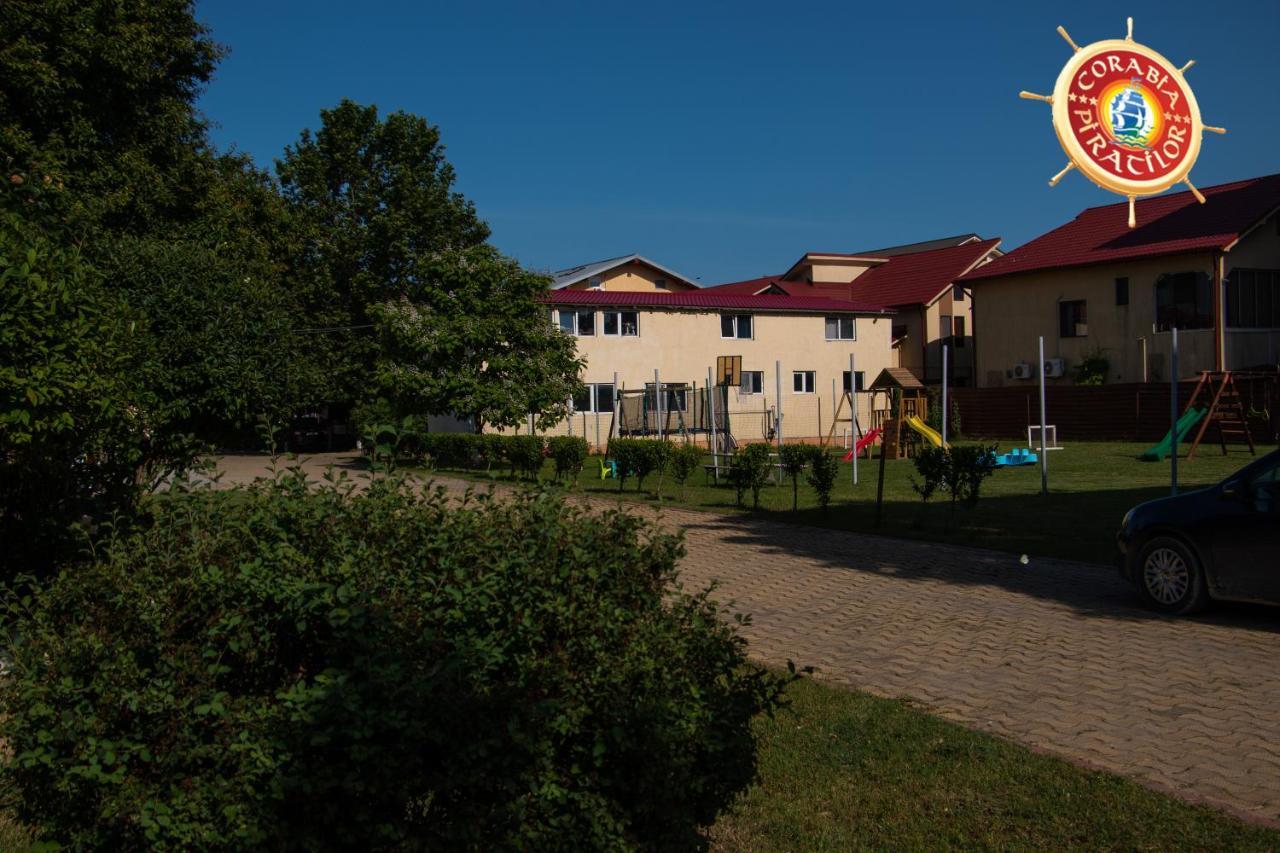 Club De Vacanta Corabia Piratilor-Mamaia Nord Navodari Exterior photo